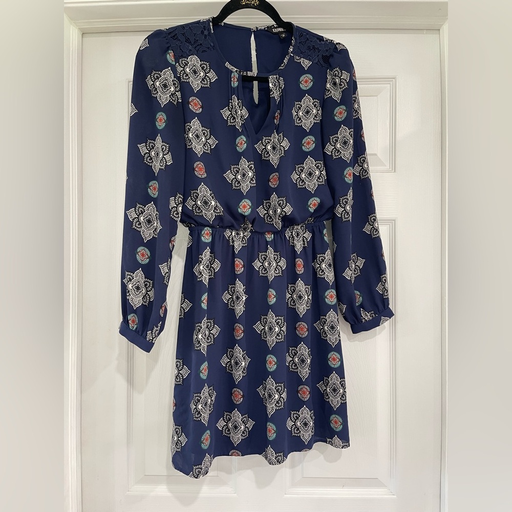 Express Navy and White Patterned Dress